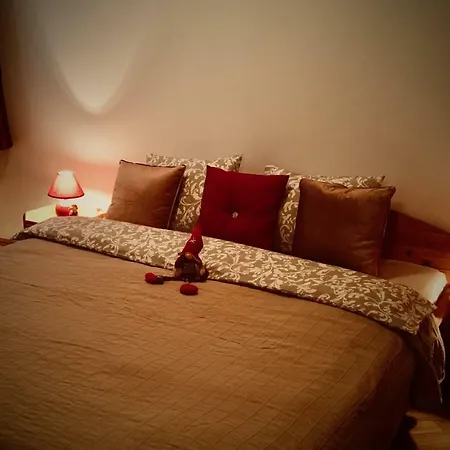 Medieval Mansard Apartament